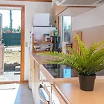 4 Person In Allingabro-by Traum *