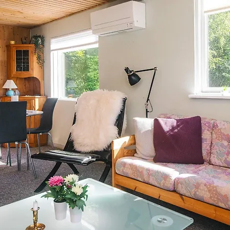 Hébergement de vacances 4 Person In *